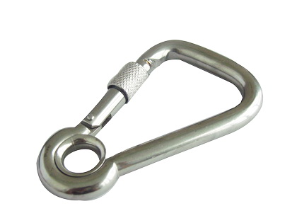 Oblique angle snap hook with eye and screw
